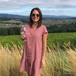 Meet your Posher, Leigh